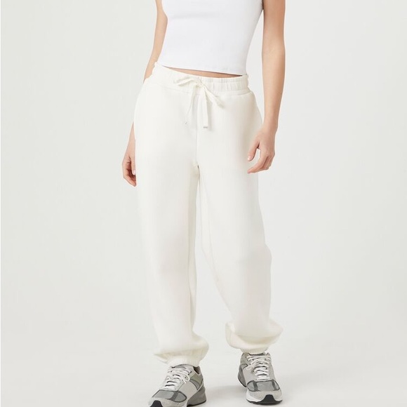 Forever 21 Pants - Forever 21 Cream Scuba Knit Drawstring Joggers Size S